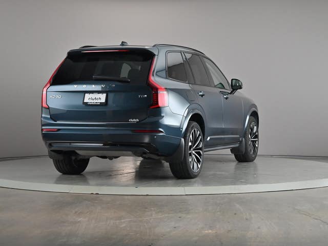 2026 Volvo XC90 Plug-In Hybrid