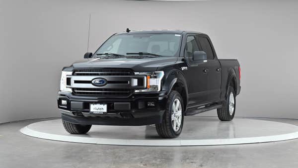 Ford F-150 XLT SuperCrew 5 1/2 ft 4x4