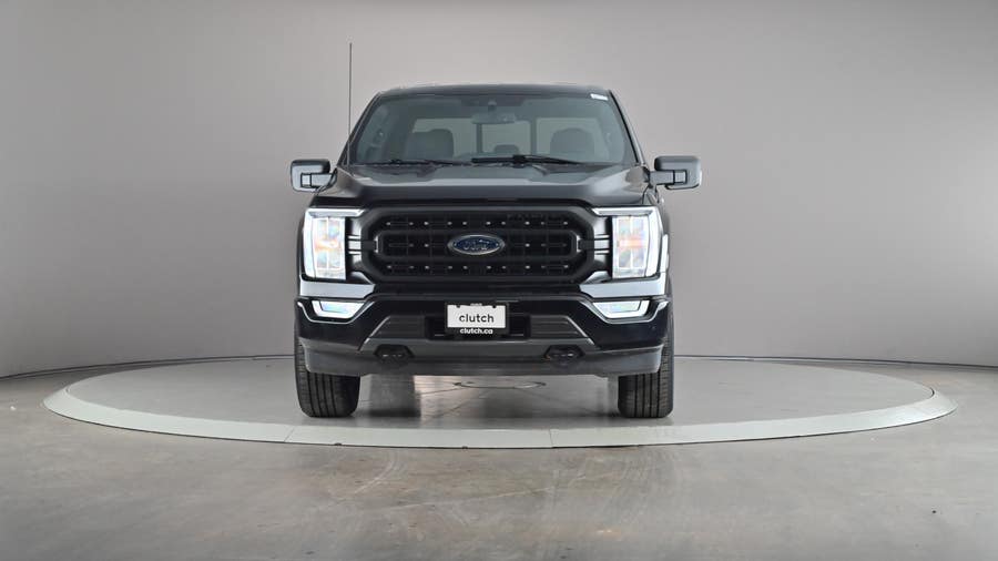 Vehicle photo 3