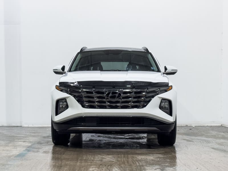 Vehicle photo 2