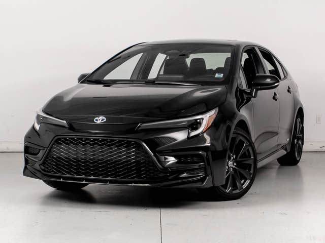 Toyota Corolla Hybrid SE AWD