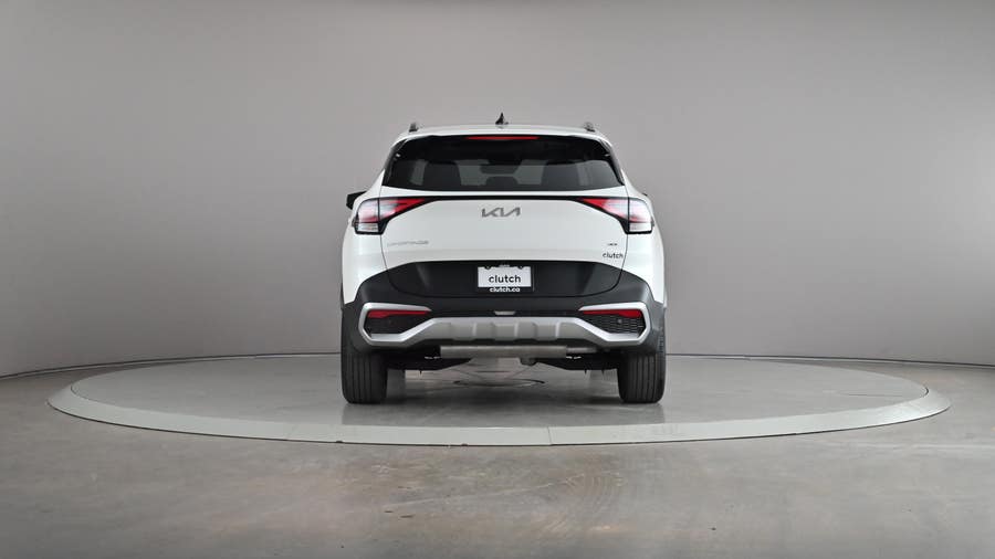Vehicle photo 4