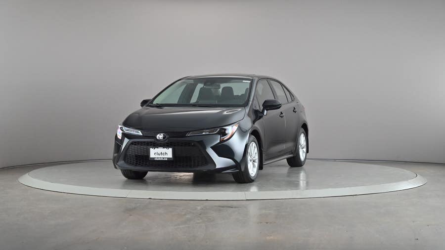 Vehicle photo 2