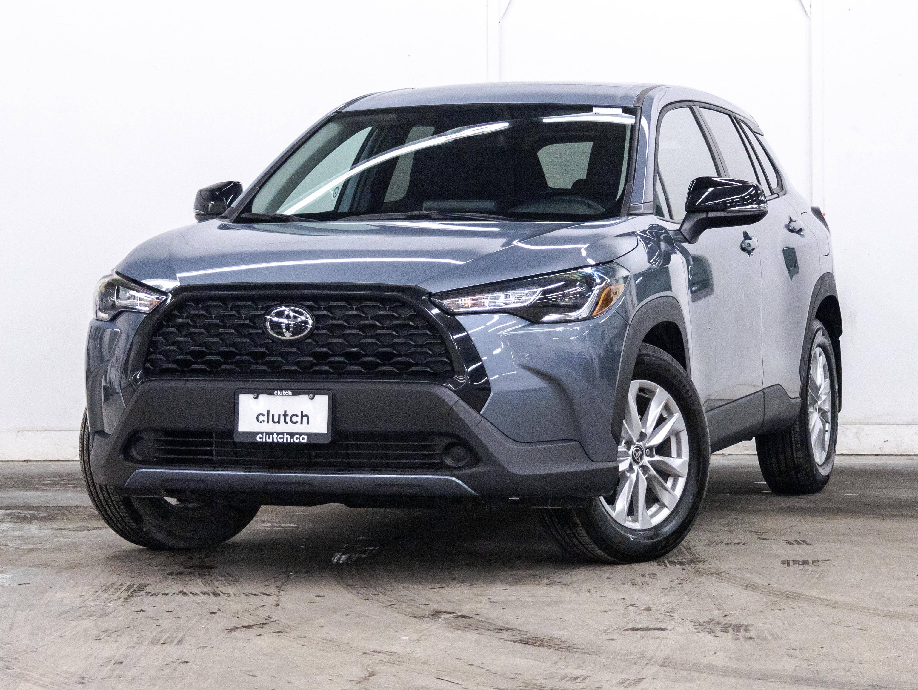 2025 Toyota Corolla Cross LE AWD