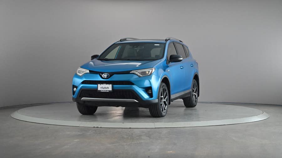 Vehicle photo 2
