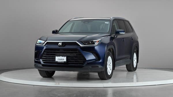 Toyota Grand Highlander XLE Hybrid AWD