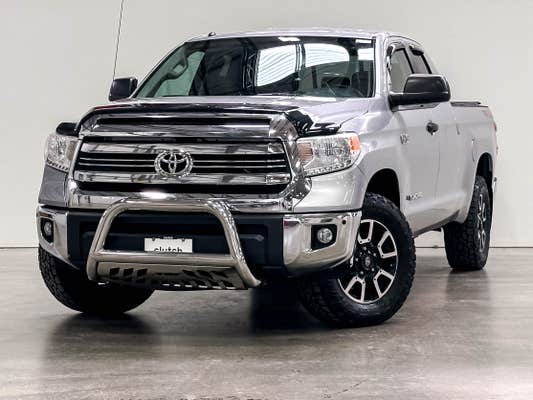 Toyota Tundra Double Cab SR5 Plus