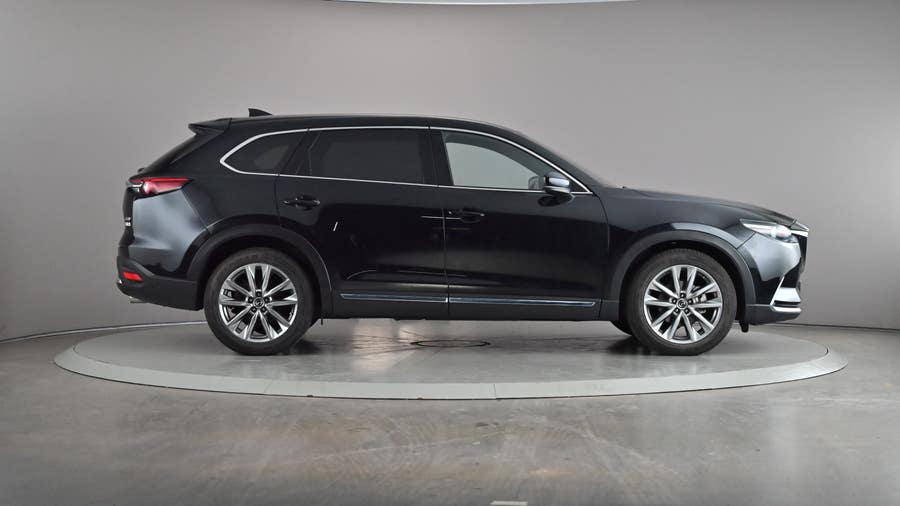 Vehicle photo 4
