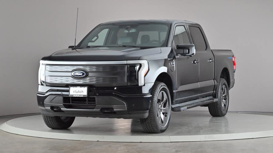 Vehicle photo 1