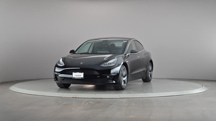 Vehicle photo 2