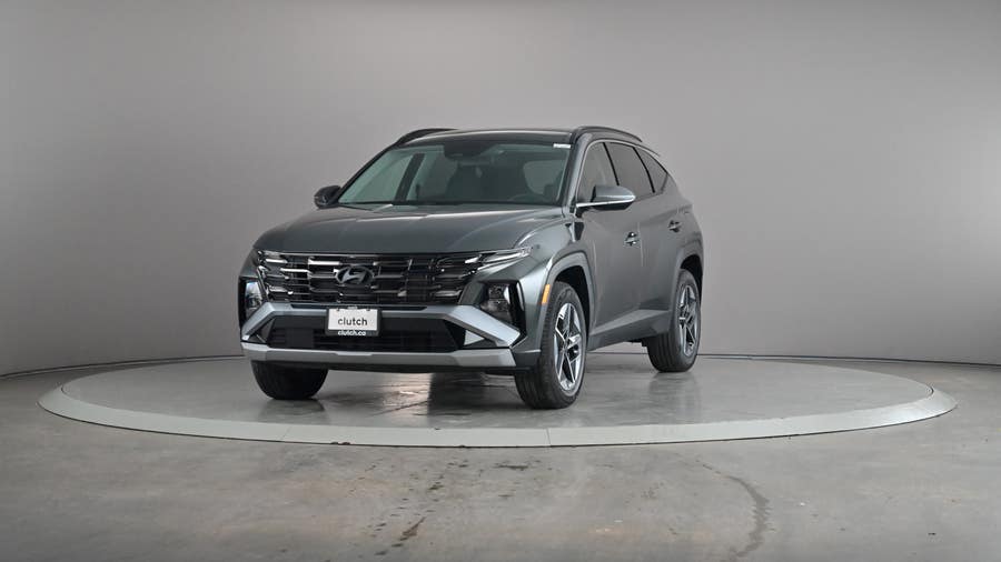 Vehicle photo 2