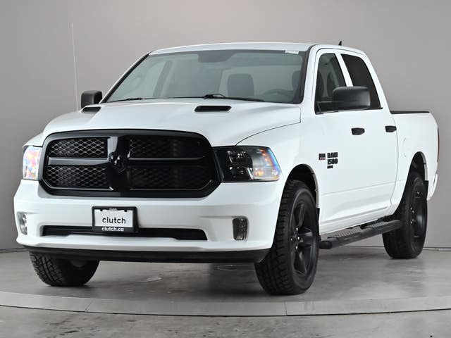 Ram 1500 Classic Express Crew Cab 5 1/2 ft 4x4