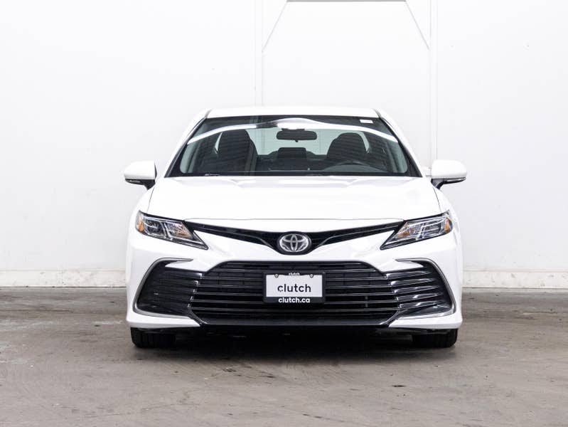 Vehicle photo 2