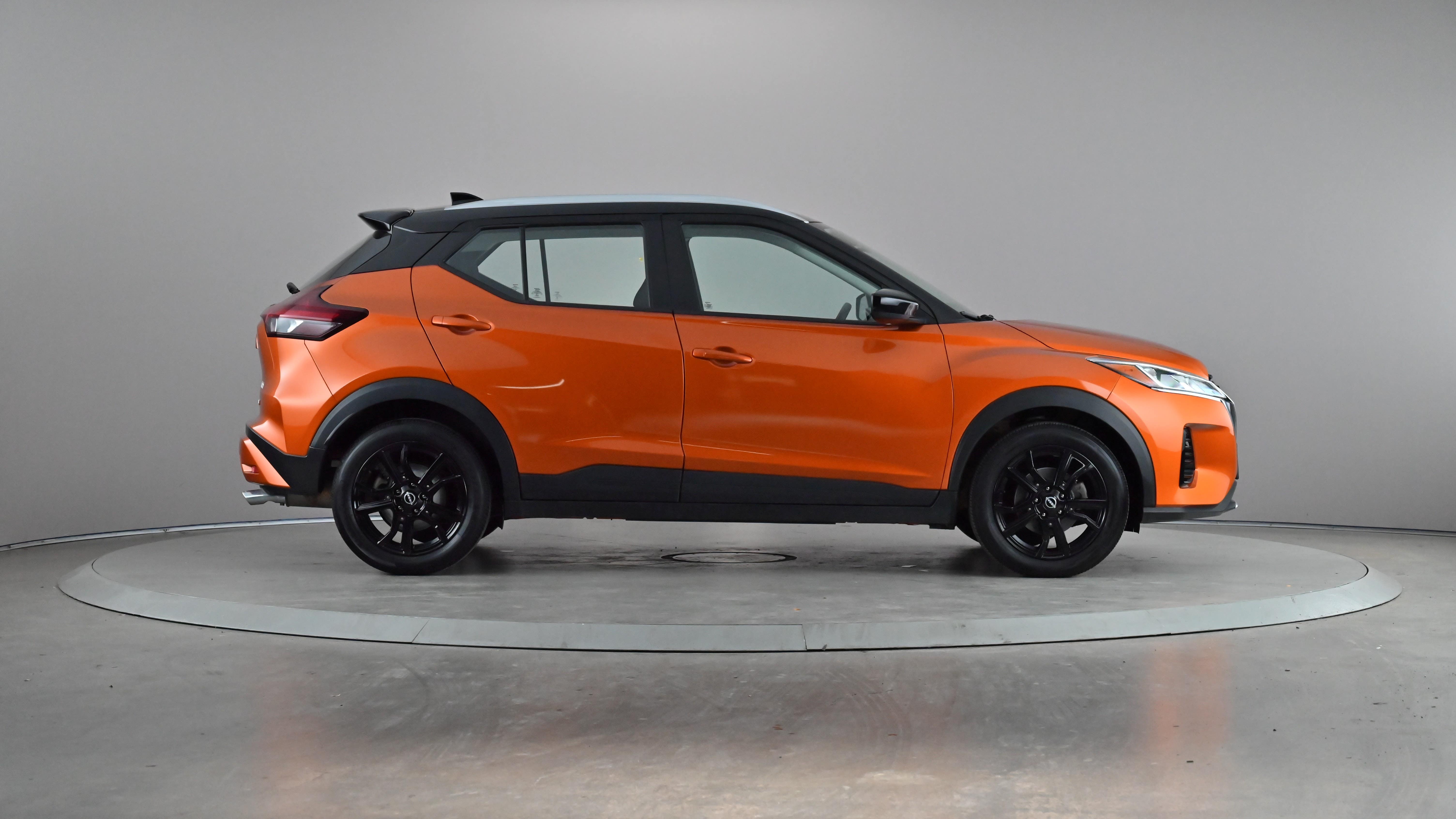 2022 Nissan Kicks