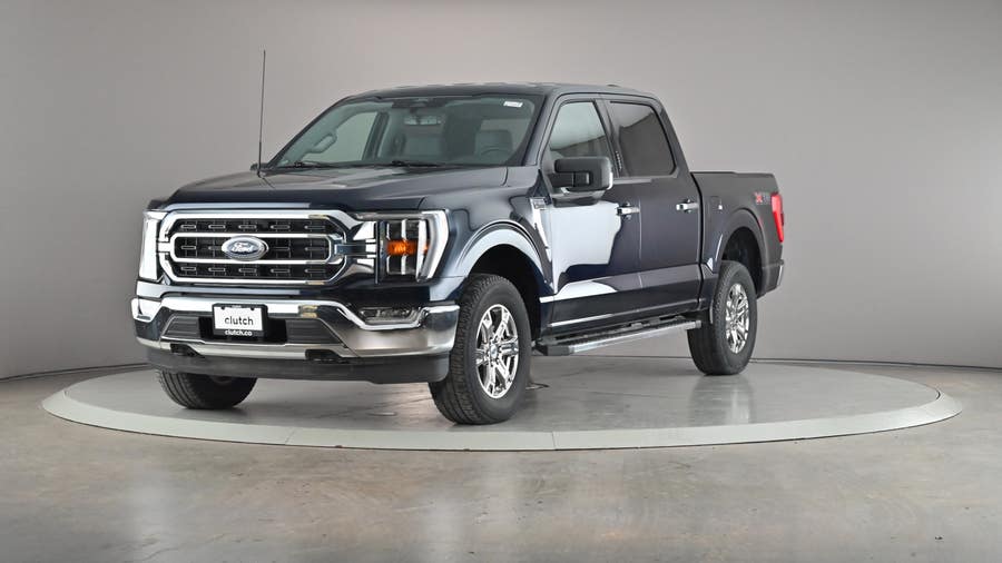 Vehicle photo 2