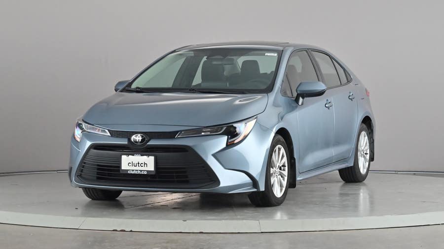 Vehicle photo 1