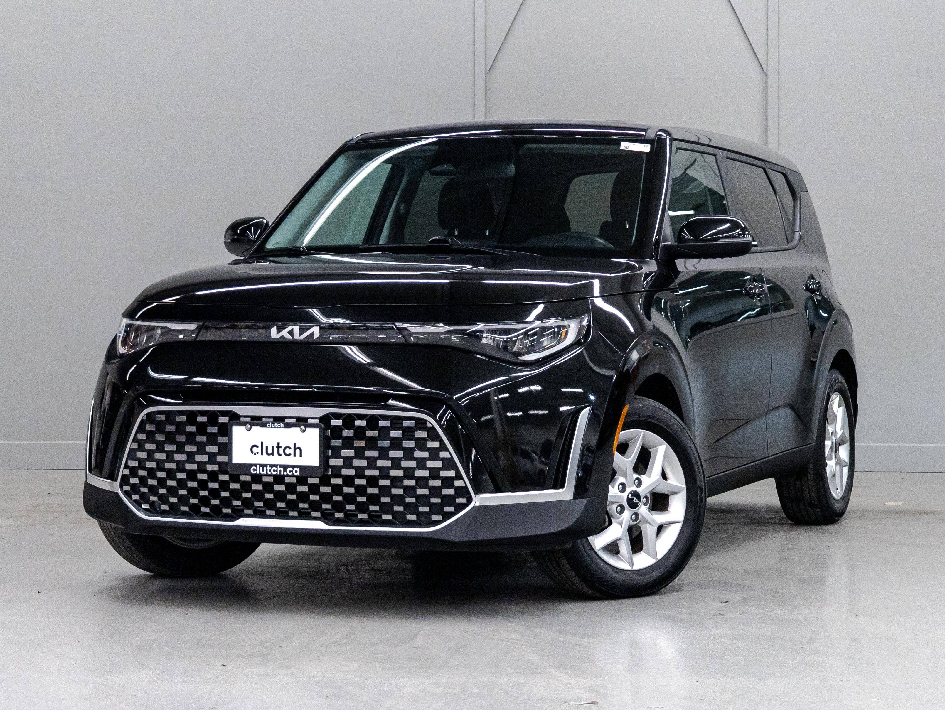Black 2025 Kia Soul SUV / Crossover Front-Wheel Drive Automatic