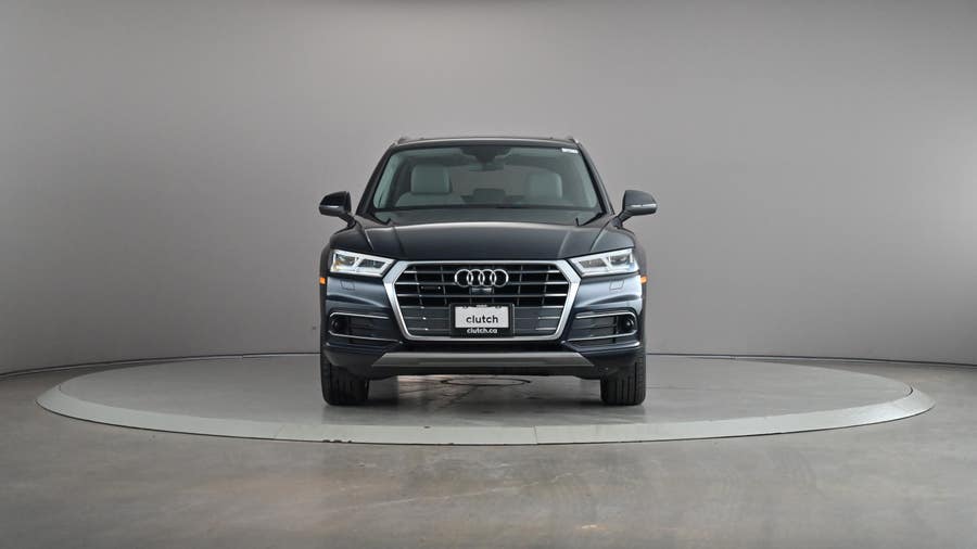 Vehicle photo 3
