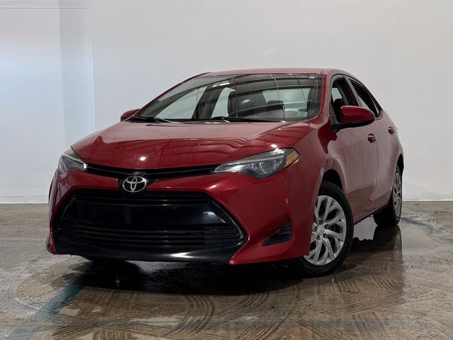 Toyota Corolla LE