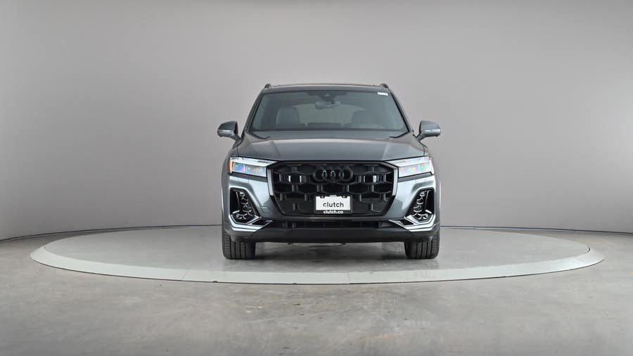 Vehicle photo 3