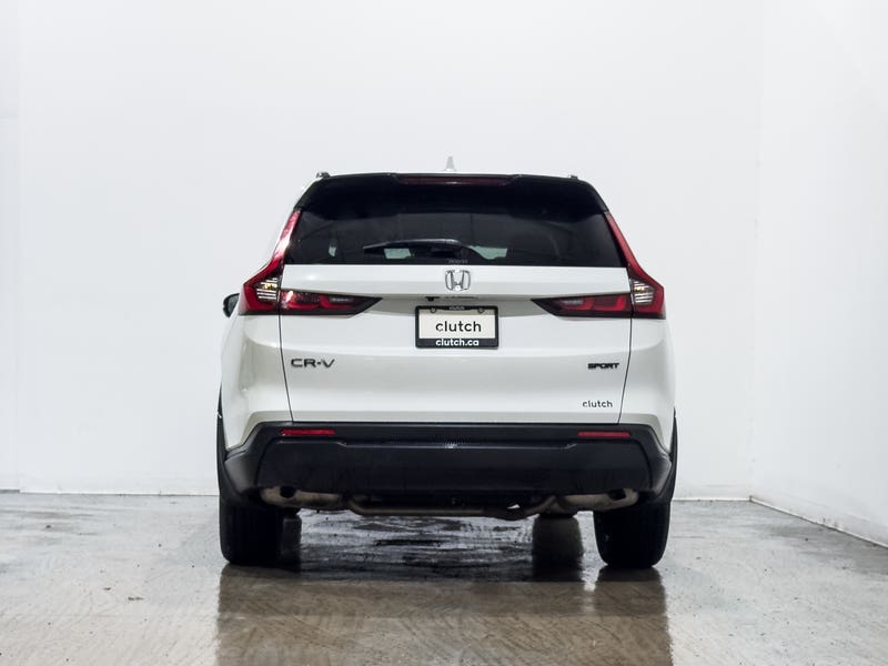 Vehicle photo 4