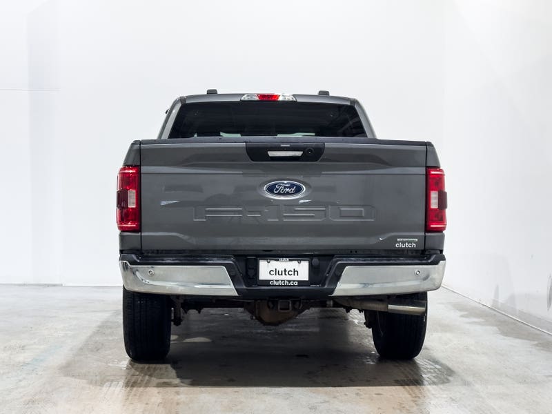 Vehicle photo 4