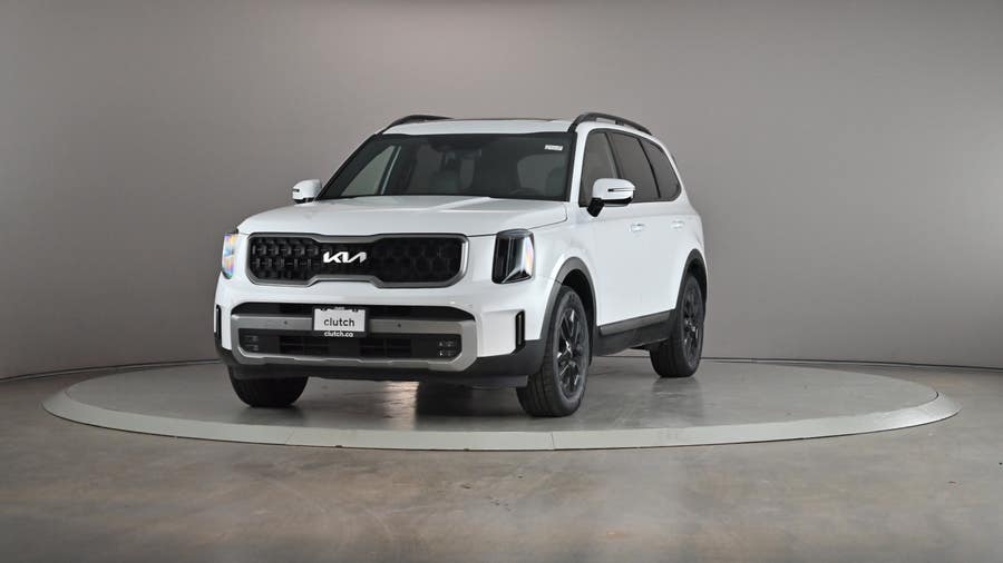 Vehicle photo 2