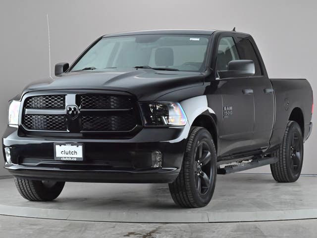 Ram 1500 Classic Express Night Quad Cab 4x4