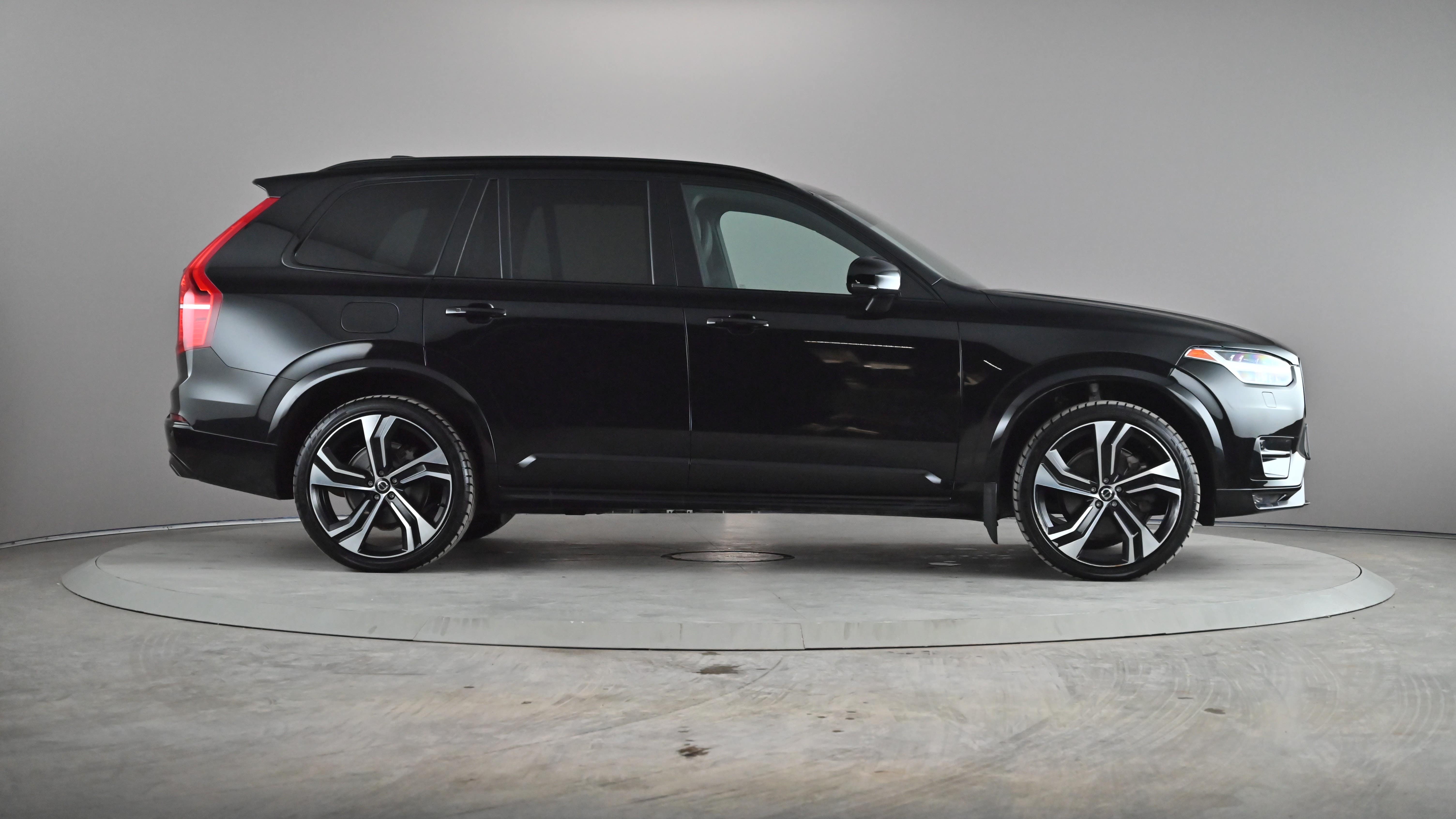 2022 Volvo XC90