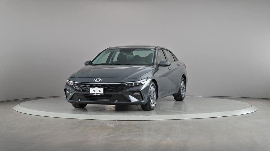 Vehicle photo 2