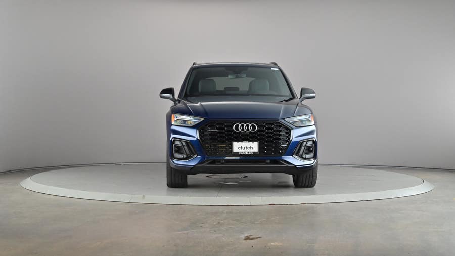 Vehicle photo 3