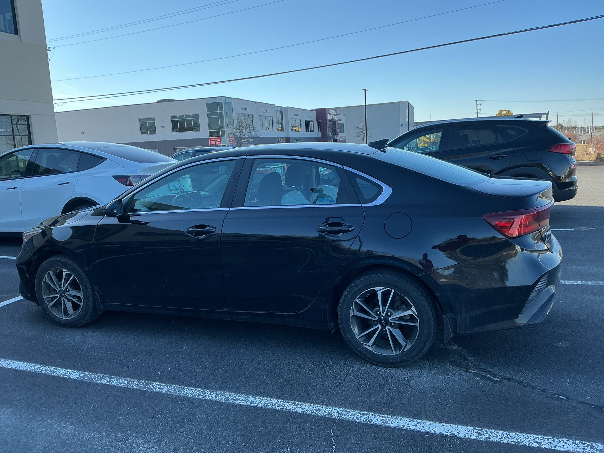 2023 Kia Forte EX FWD
