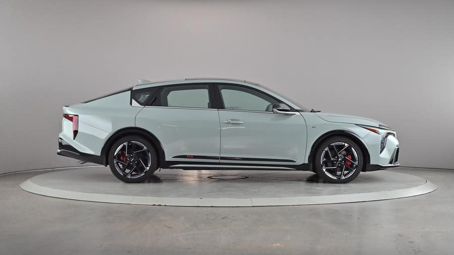 Vehicle photo 4
