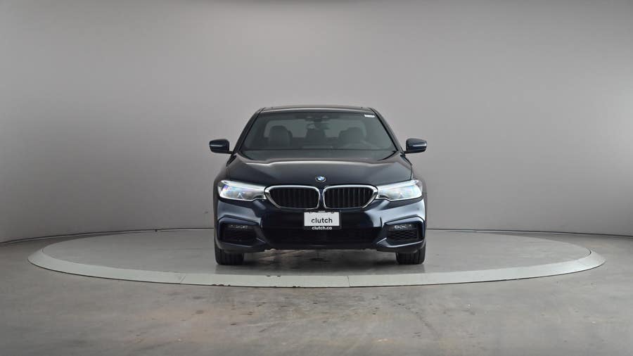 Vehicle photo 3