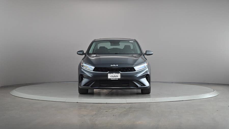 Vehicle photo 4