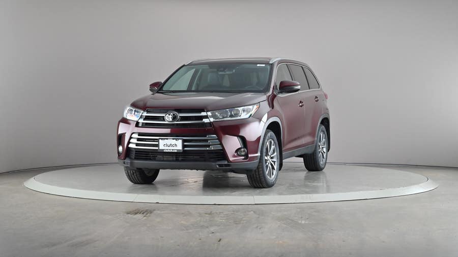 Vehicle photo 2