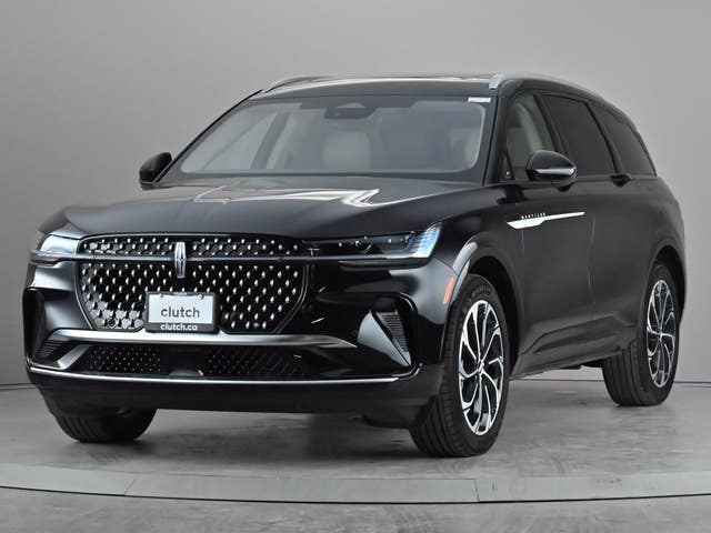 Lincoln Nautilus Reserve AWD