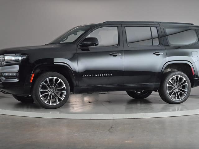 2022 Jeep Grand Wagoneer