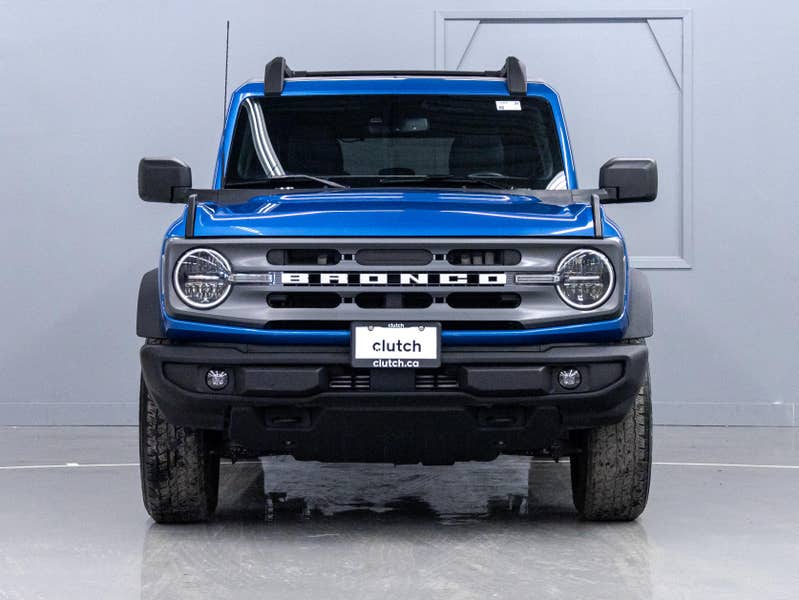Vehicle photo 2