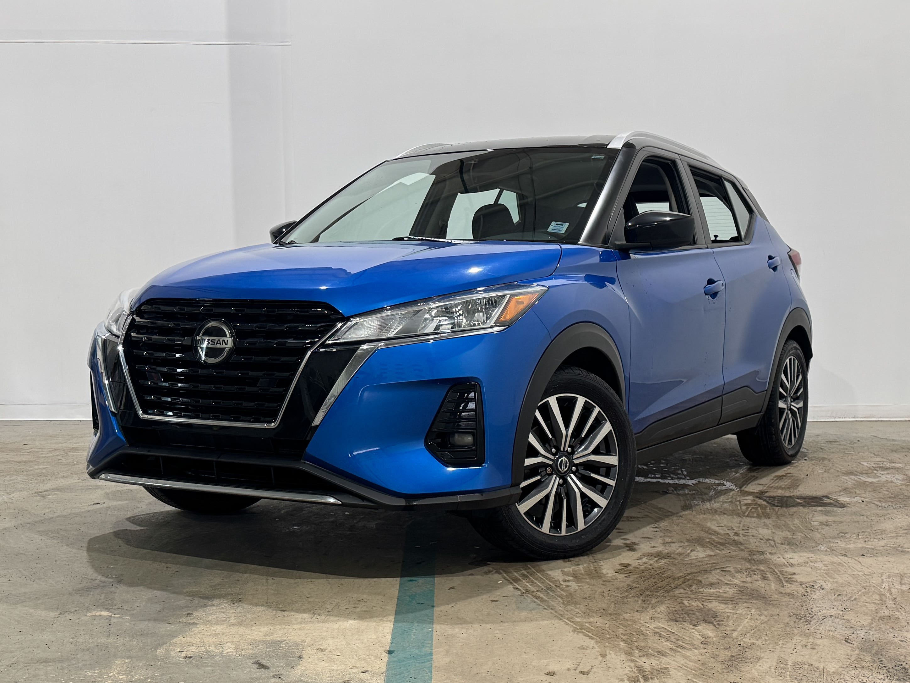 2021 Nissan Kicks SV FWD