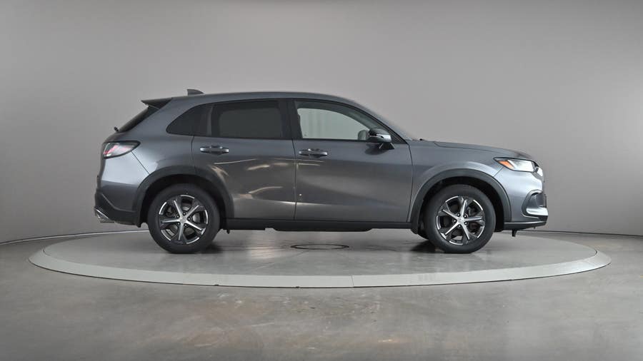 Vehicle photo 4