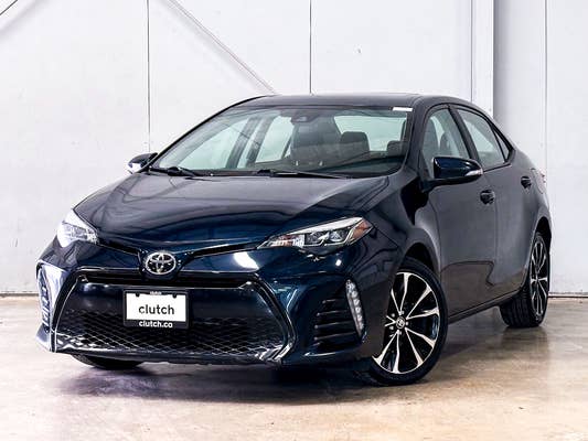 Toyota Corolla SE w/ Upgrade Pkg.