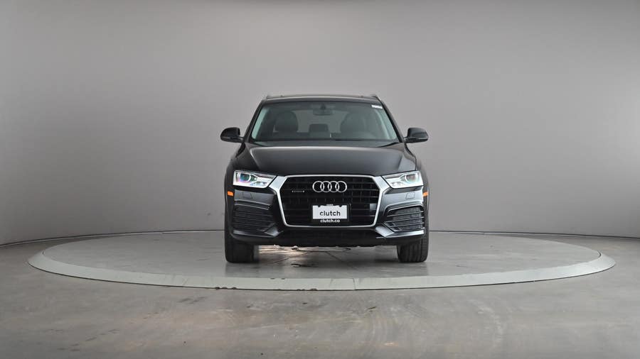Vehicle photo 3