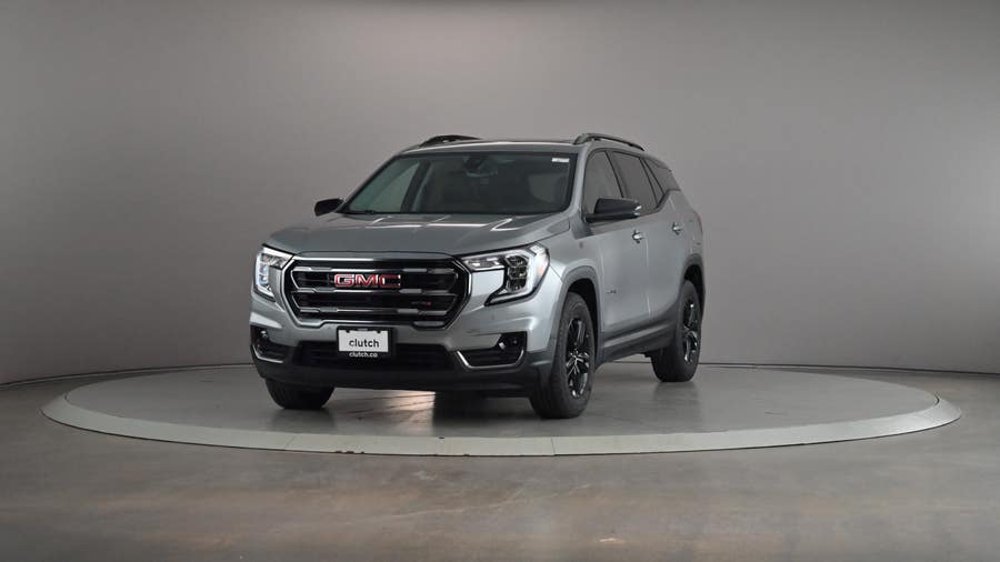 Vehicle photo 2