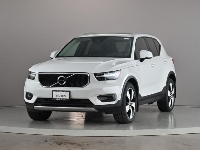 2022 Volvo XC40