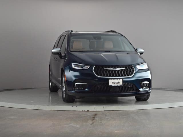2023 Chrysler Pacifica Hybrid