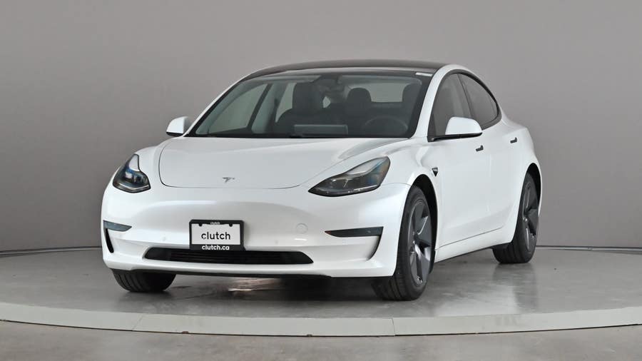 Vehicle photo 1