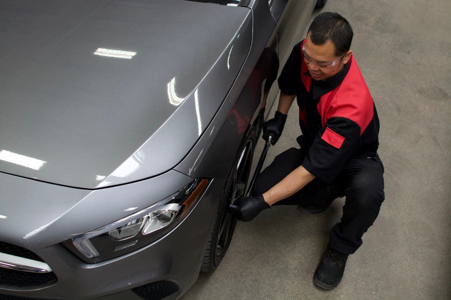 Clutch mechanic inspection