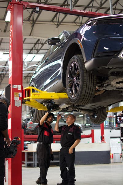Clutch mechanic inspection