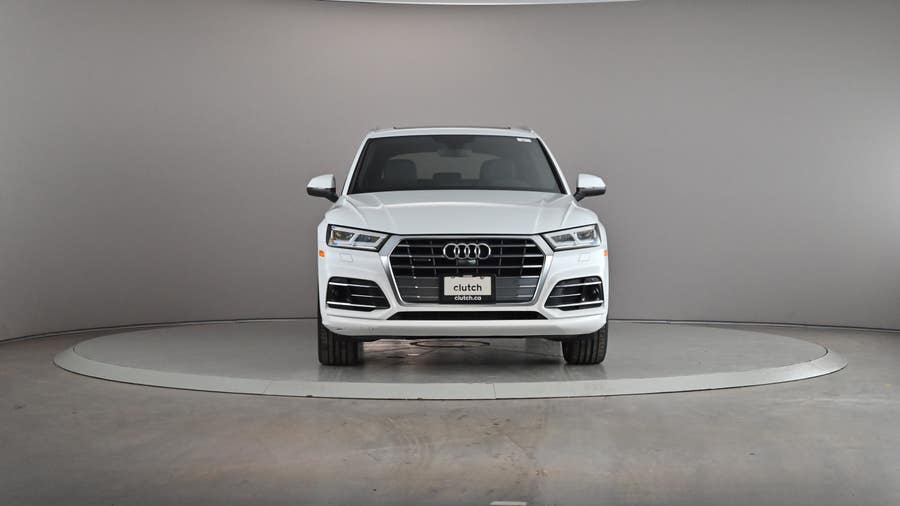 Vehicle photo 3